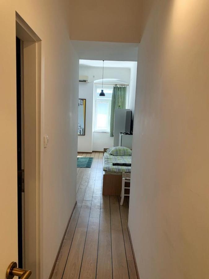 רייקה Apartmani Lucin מראה חיצוני תמונה